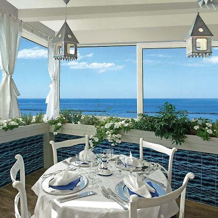 Hotel Maremonti Gabicce Mare Nhà hàng bức ảnh
