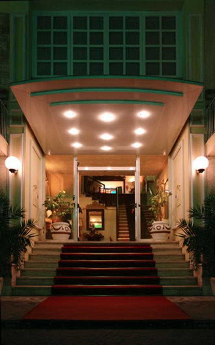 Hotel Maremonti Gabicce Mare Ngoại thất bức ảnh