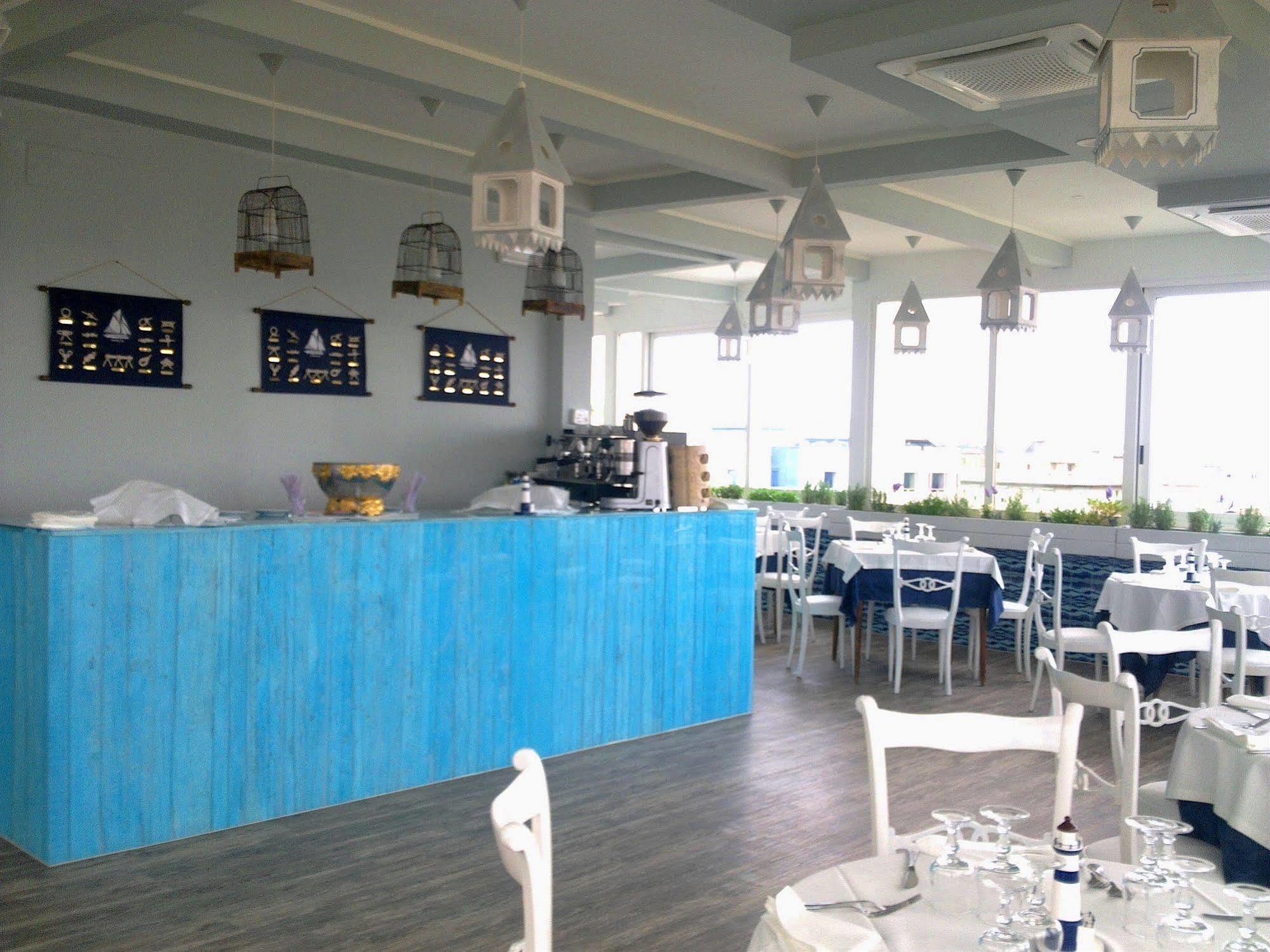 Hotel Maremonti Gabicce Mare Ngoại thất bức ảnh